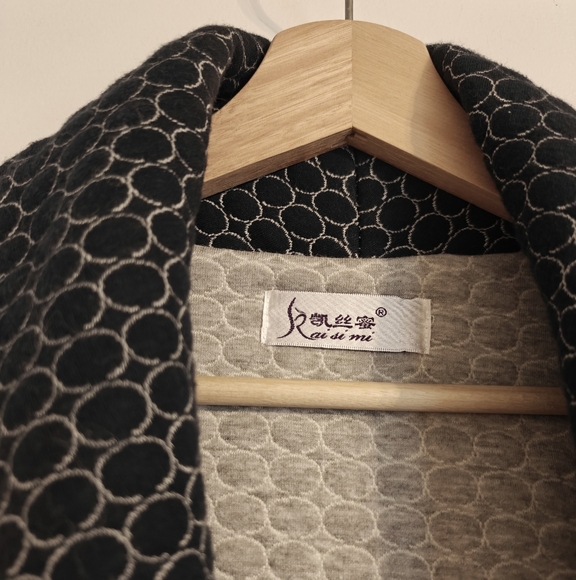 Men's Quilted Cotton Robe - Picture 3 of 6